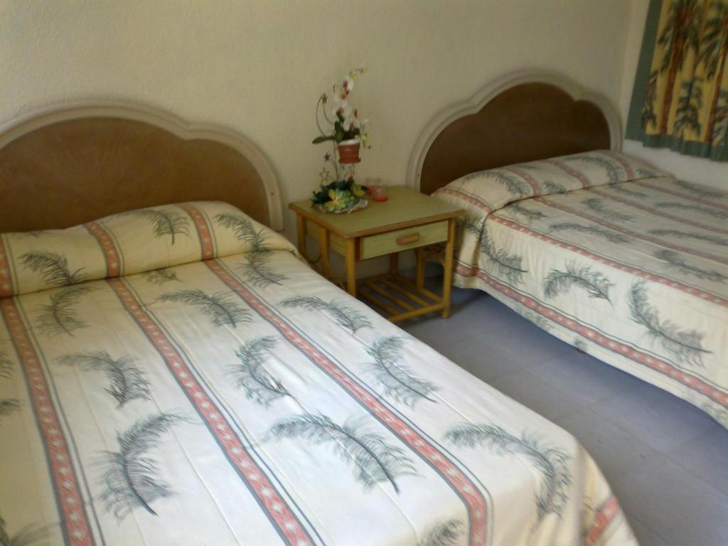Casa De Huespedes Santa Fe Acapulco Hotel Ruang foto